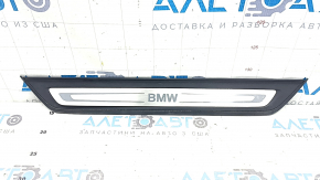 Накладка порога внешняя передняя левая BMW 5 G30 17-23 хром, царапины, отклеилась накладка