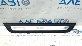 Накладка порога внешняя передняя правая BMW 5 G30 17-23 хром, царапины, отклеилась накладка
