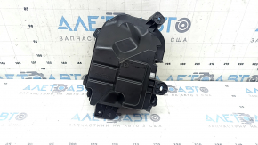 Динамик передней панели нижний левый Mazda 3 19-26 Bose