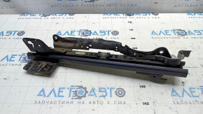 Motor de reglare a înclinării scaunului pasagerului la Cadillac CTS 14