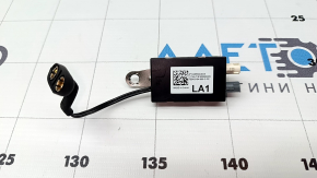 Antenna Amplifier левый Tesla Model X 16-21