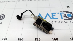 Antenna Amplifier левый Tesla Model X 16-21