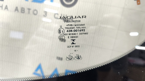 Лобовое стекло Jaguar F-Pace X761 17-20 с нитями подогрева, атермальное, под камеру и датчик дождя, песок, скол