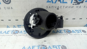 Ansamblu clapetă rezervor combustibil cu carcasă pentru Mazda 3 22-24 4d cu încuietoare, fabricat în Mexic, suport defect