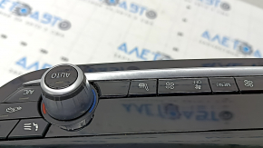Управление климат-контролем и магнитолой BMW 5 G30 17-22 auto, dual zone, под подогрев сидений, без CD привода царапины, вздулся хром