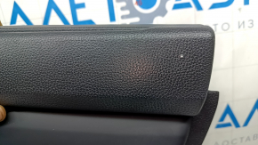 Panou ornamental ușă, spate dreapta, Toyota Highlander 20-22, cu perdea, cu mâner, piele neagră, inserție neagră, cotieră din piele neagră, zgârieturi, necesită curățare, lovitură