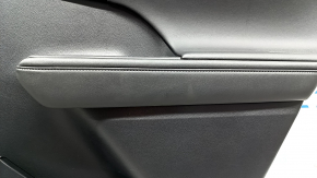 Panou ornamental ușă, spate dreapta, Toyota Highlander 20-22, cu perdea, cu mâner, piele neagră, inserție neagră, cotieră din piele neagră, zgârieturi, necesită curățare, lovitură
