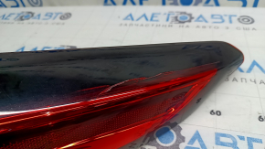 Фонарь внешний крыло правый Toyota Highlander 20-23 LED без крепления, треснут, потертости