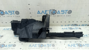 Deflector radiator stânga pentru Toyota Highlander 20-21 hibrid, suport defect