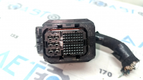 Фишка ECU компьютера двигателя Toyota Highlander 21-22 hybrid малая