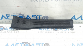 Ornamente prag ușă spate stânga Honda CRV 23-25, negre, zgâriate
