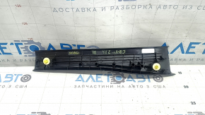 Накладка порога задняя левая Honda CRV 23-26 черная, царапина