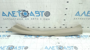 Накладка порога внутренняя задняя левая Toyota Camry v50 12-14 usa бежевая, царапины, под чистку