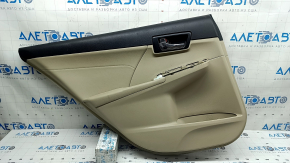 Обшивка двери карточка задняя левая Toyota Camry v50 12-14 usa беж, с вставкой беж кожа, с ручкой, с подлокотником беж резина, царапины, под чистку