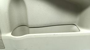 Обшивка двери карточка передняя правая Toyota Camry v50 12-14 usa беж, с вставкой беж кожа, с ручкой, с подлокотником беж резина, царапины, под чистку