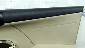 Обшивка двери карточка передняя правая Toyota Camry v50 12-14 usa беж, с вставкой беж кожа, с ручкой, с подлокотником беж резина, царапины, под чистку