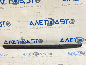 Grila superioară a barei de protecție față a modelului Audi A4 B9 20-25