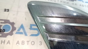 Обрамление птф правое Toyota Camry v50 12-14 usa XLE хром, 2 части, песок, тычки