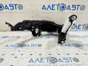 Крепление переднего бампера под фарой внешнее левое Audi A4 B8 13-16 рест