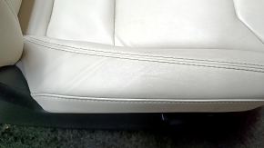 Пассажирское сидение Tesla Model X 16-21 кожа бежевая, с airbag, электро, подогрев, помятости на коже, вмятости на коже спинки