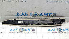 Ornament montan față dreapta sus Tesla Model X 16-21 sub vizieră, Alcantara bej, curățabil chimic