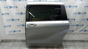 Дверь в сборе задняя левая Toyota Sienna 21-26 keyless, тонировка, серебро 1J9, тычки на хроме