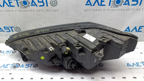 Фара передняя правая Tesla Model X 16-21 UP-LEVEL песок, сломана направляйка
