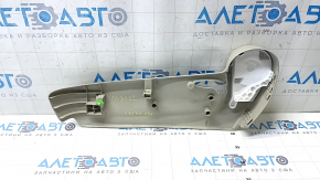 Накладка боковая пассажирского сидения правая Toyota Prius V 12-17 серая, царапины
