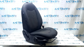 Пассажирское сиденье Mini Cooper Countryman R60 10-16 без airbag, механич, ткань черная, под чистку, замято, потерто, царапины на пластике