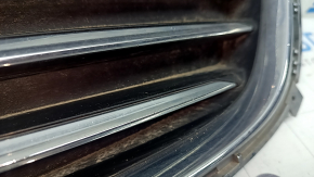 Решетка радиатора grill в сборе с обрамлением Ford Fusion mk5 19-20 хром, песок