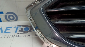Решетка радиатора grill в сборе с обрамлением Ford Fusion mk5 19-20 хром, песок