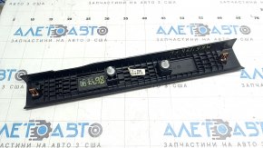 Накладка порога передняя левая Ford Fusion mk5 17-20 черная, царапины