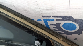 Geam fix spate dreapta pentru Toyota Sienna 21-24 cu ornament cromat fără cortină, fumuriu, garnitură decupată