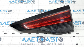 Lampă hayon interioară dreapta pentru Toyota Sienna 23-24 LE, XLE, Woodland, pete sub sticlă