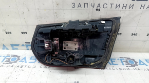 Фонарь внутренний крышка багажника левый BMW 3 F30 16-18 светлый, царапины
