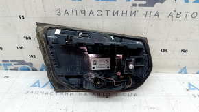 Фонарь внутренний крышка багажника правый BMW 3 F30 16-18 светлый, царапины