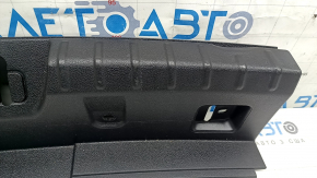 Накладка проема багажника BMW 3 F30 4d 12-18 черн, царапины, надломано крепление