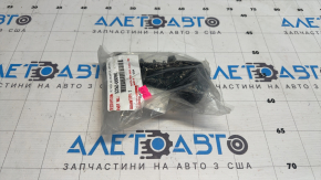 Крепление заднего бампера бампер-фонарь правое Toyota Camry v70 18-24