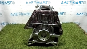 Блок цилиндров голый Mazda 3 19-26 2.5 под расточку