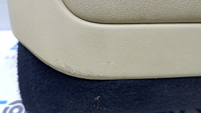 Накладка водительского сиденья задняя Toyota Avalon 13-18 бежевая, царапины