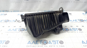 Нижняя крышка корпуса воздушного фильтра Toyota Sienna 21-26
