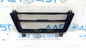 Рамка накладка управления радио и климатом BMW 3 F30 15-18 рест, черный глянец, без подсветки, царапины