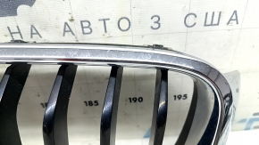 Решетка радиатора grill левая BMW 3 F30 4d 12-18 sport line, песок