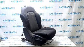 Пассажирское сиденье Fiat 500X 16-16 без airbag, механическое, ткань черная+кожа серая, под чистку