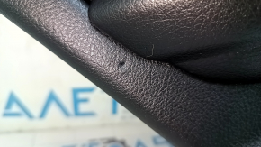 Ornamente ușă spate stânga complet BMW 3 F30 12-18 negru, cotieră și inserție piele neagră, ornament cromat, strat protector sub lemn închis, fără iluminare din spate, cu mâner, lovituri, zgârieturi, 