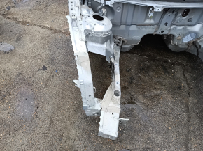 Четверть передняя правая Toyota Sienna 21-26 на кузове, серебро
