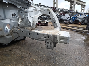 Четверть передняя левая Toyota Sienna 21-26 на кузове, серебро