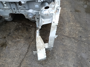Четверть передняя левая Toyota Sienna 21-26 на кузове, серебро