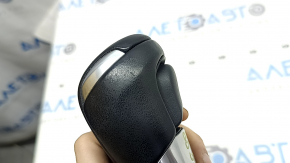 Ручка АКПП Mazda 6 14-21 кожа черная, царапины