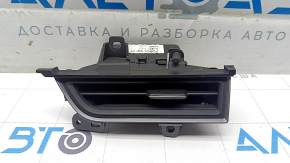 Дефлектор воздуховода передней панели пассажирский правый Tesla Model X 16-21 серый нижний молдинг, матовые вставки